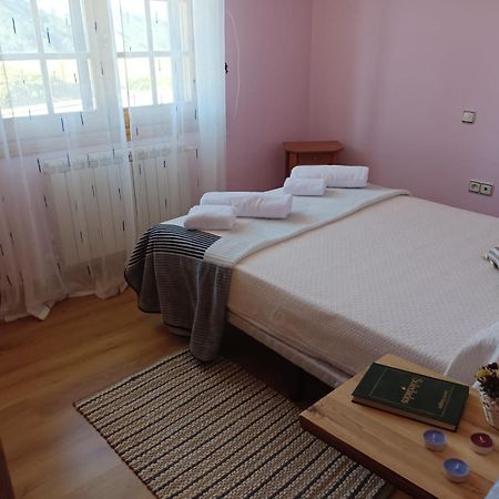 Hotel Pico Espiguete Alba de los Cardaños Exteriör bild